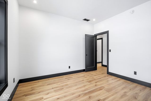 8615 S 150 W, Columbus, IN 47201