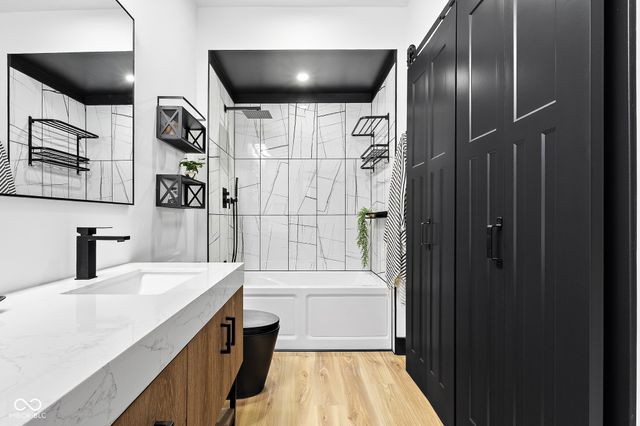 8615 S 150 W, Columbus, IN 47201