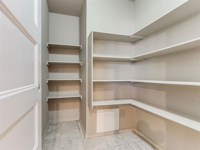 18820 Vea Drive, Edmond, OK 73012