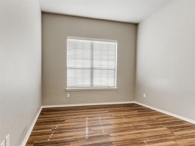 18820 Vea Drive, Edmond, OK 73012