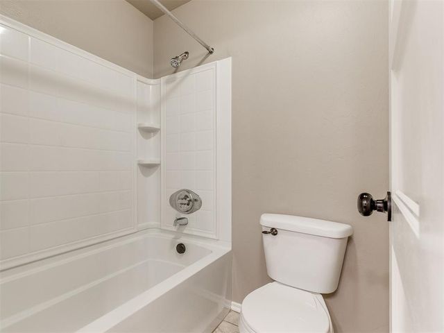 18820 Vea Drive, Edmond, OK 73012