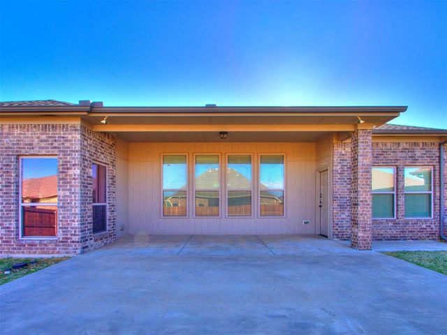 18820 Vea Drive, Edmond, OK 73012