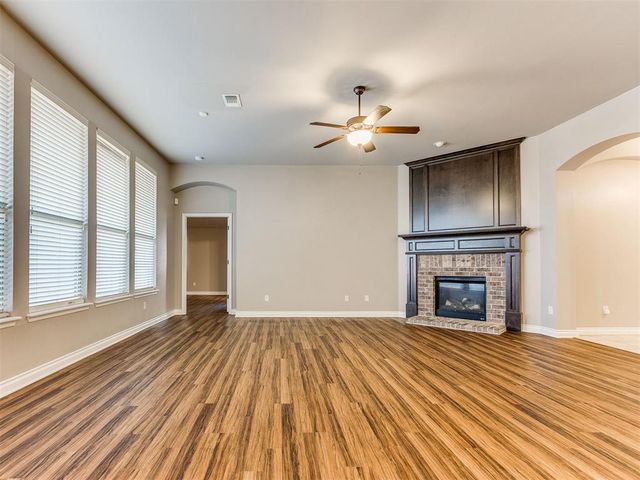 18820 Vea Drive, Edmond, OK 73012