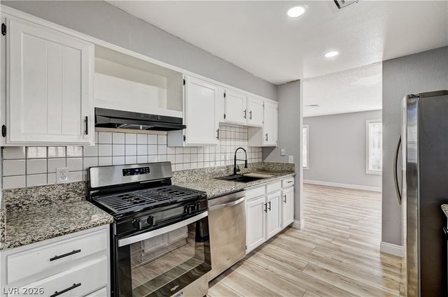 3957 Torsby Place, Las Vegas, NV 89119