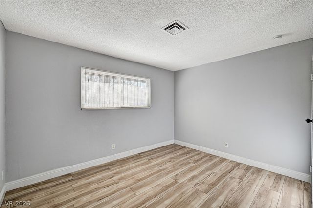 3957 Torsby Place, Las Vegas, NV 89119