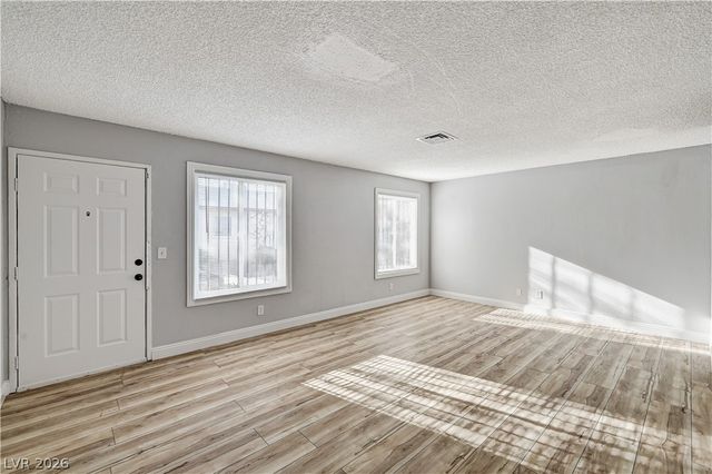 3957 Torsby Place, Las Vegas, NV 89119