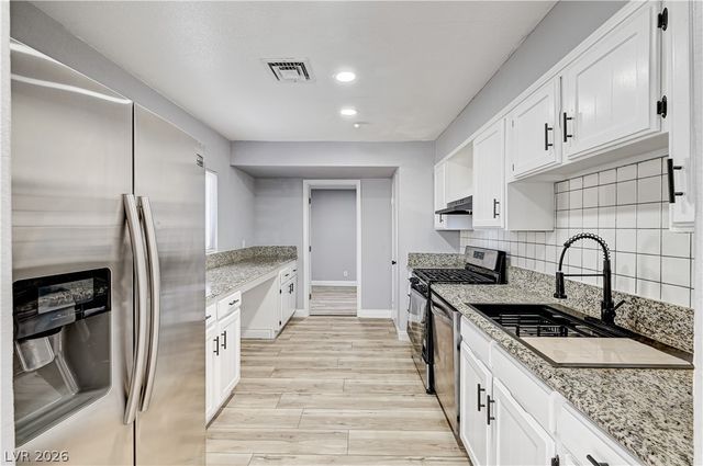 3957 Torsby Place, Las Vegas, NV 89119