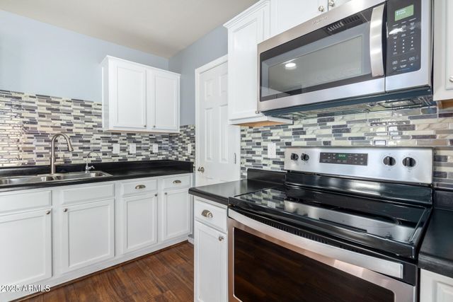 4614 W LEMON Avenue, Coolidge, AZ 85128