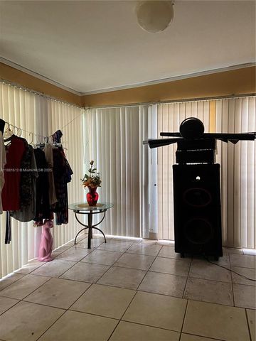1305 Dunad Ave, Opa-locka, FL 33054