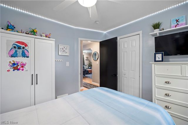 5220 Nan Linn Drive, Willoughby, OH 44094