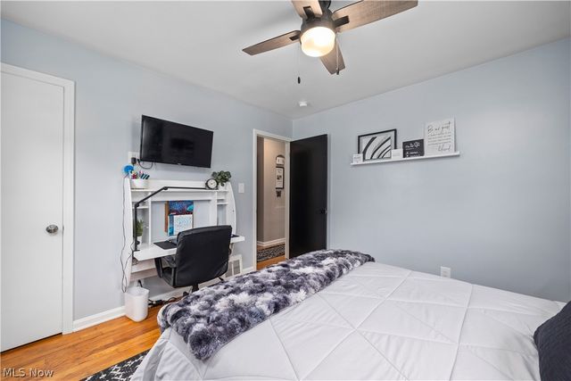 5220 Nan Linn Drive, Willoughby, OH 44094