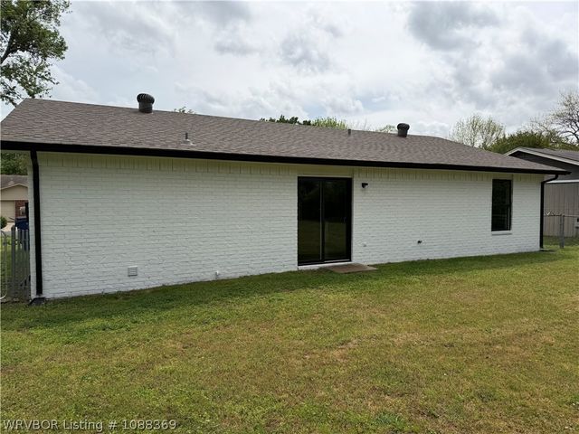 6725 Jackson Street, Fort Smith, AR 72903