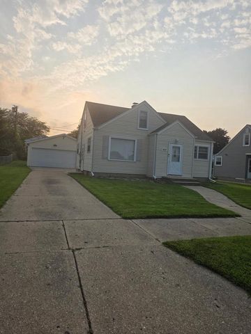 4616 32nd AVENUE, Kenosha, WI 53144