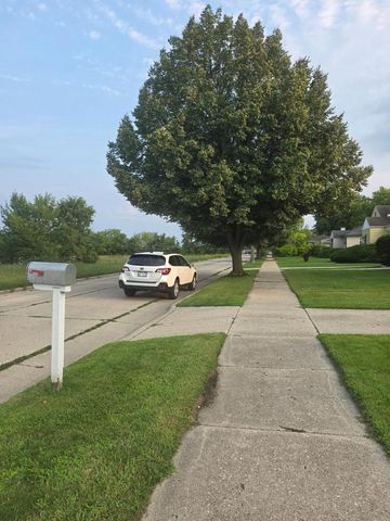 4616 32nd AVENUE, Kenosha, WI 53144