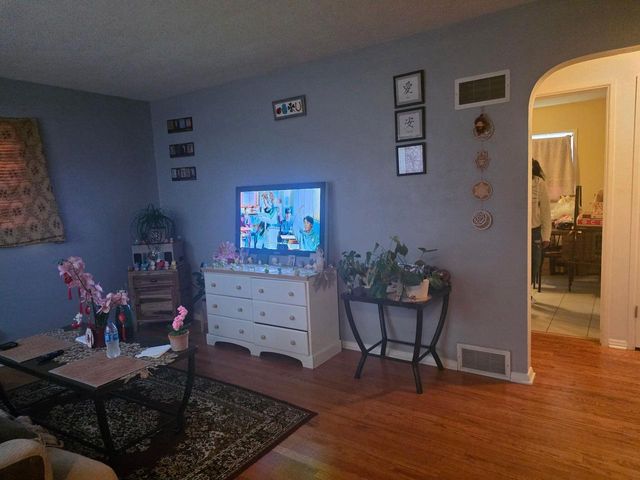 4616 32nd AVENUE, Kenosha, WI 53144