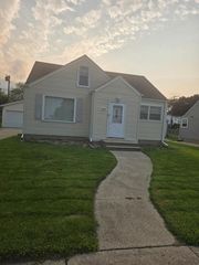 4616 32nd AVENUE, Kenosha, WI 53144