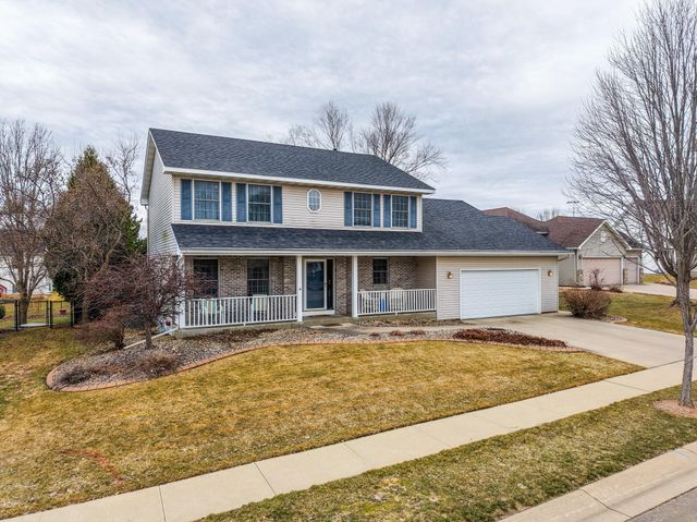 1002 Yorkshire Lane NW, Rochester, MN 55901