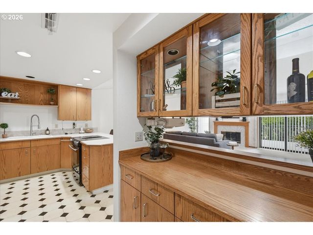 3300 Ne 164TH St D2, Ridgefield, WA 98642