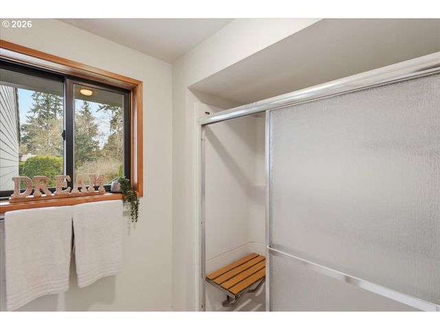 3300 Ne 164TH St D2, Ridgefield, WA 98642