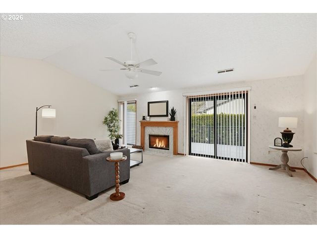 3300 Ne 164TH St D2, Ridgefield, WA 98642