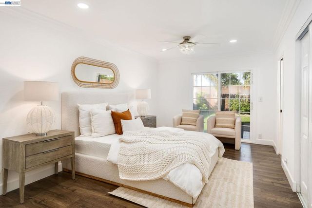 8617 Briarwood Ln, Dublin, CA 94568