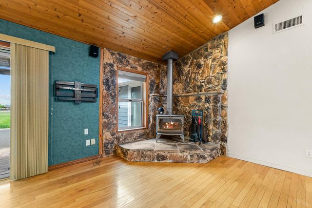 323 Elverta Meadows Ct, Elverta, CA 95626