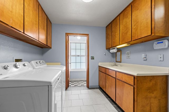 323 Elverta Meadows Ct, Elverta, CA 95626