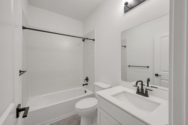 516 Monarch Trail, Huntsville, TX 77340