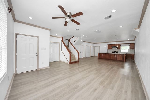 5947 Southseas Street, Houston, TX 77033