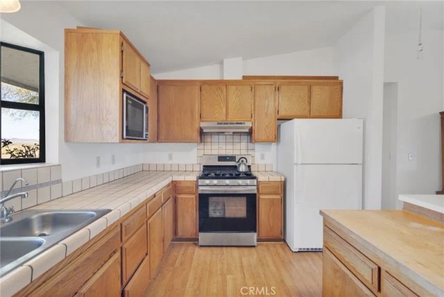 37404 Harvard Road, Newberry Springs, CA 92365