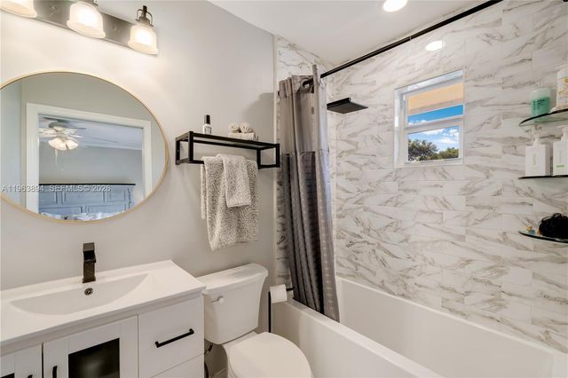 3197 Virginia St, Miami, FL 33133