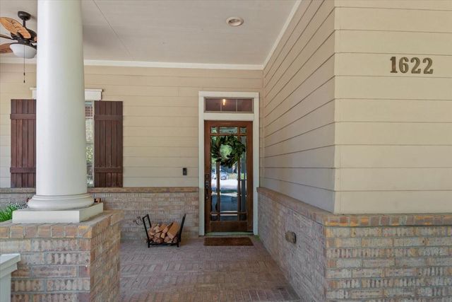 1622 Claytons Bend Court, Spring, TX 77386