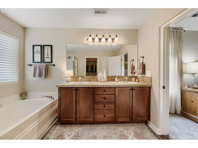 2780 Se TEAL Ave, Gresham, OR 97080