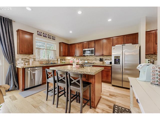 2780 Se TEAL Ave, Gresham, OR 97080