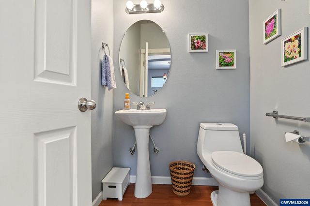 423 Stellers Eagle St NW, Salem, OR 97304