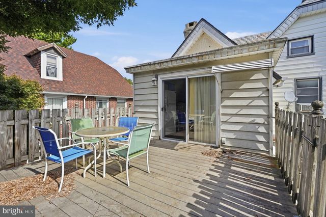 50 SUMMIT AVE, Clifton Heights, PA 19018