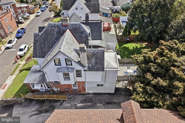 50 SUMMIT AVE, Clifton Heights, PA 19018