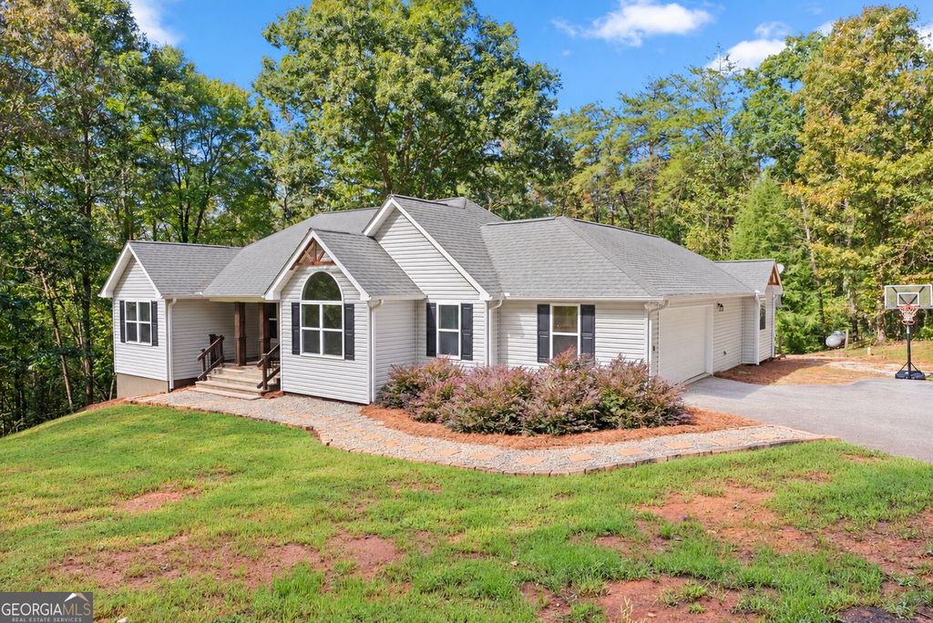 227 Clarkesville Heights Drive, Clarkesville, GA 30523 — photo 2