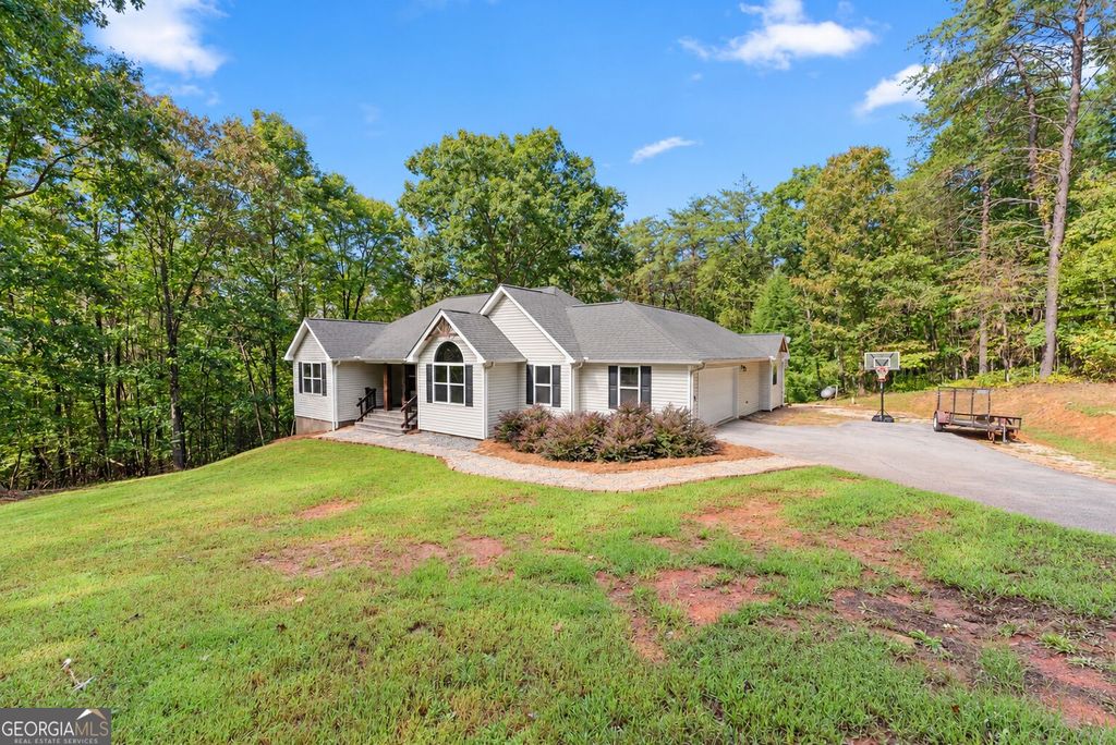 227 Clarkesville Heights Drive, Clarkesville, GA 30523 — photo 3