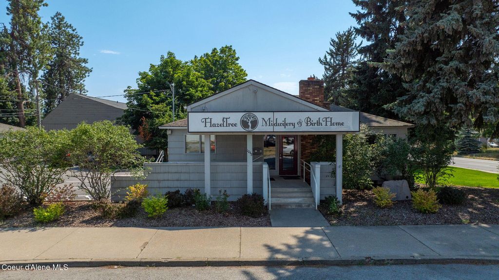 1048 N 3RD ST, Coeur D'alene, ID 83814