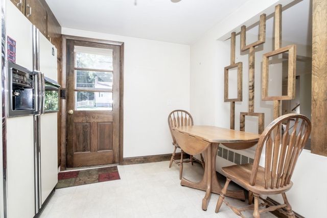 6 Albert St, Waltham, MA 02453