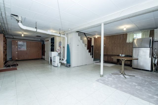 6 Albert St, Waltham, MA 02453