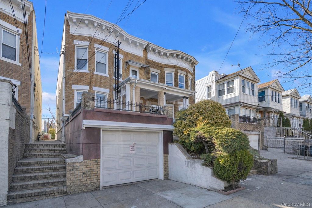 8524 125th Street, Kew Gardens, NY 11415