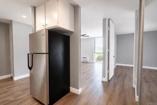 3050 Rue D'orleans 404, San Diego, CA 92110