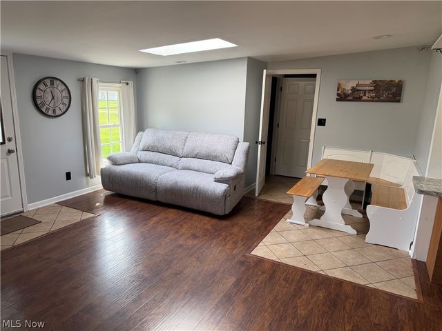 11800 Frost Road, Mantua, OH 44255