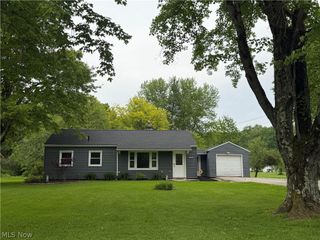 11800 Frost Road, Mantua, OH 44255