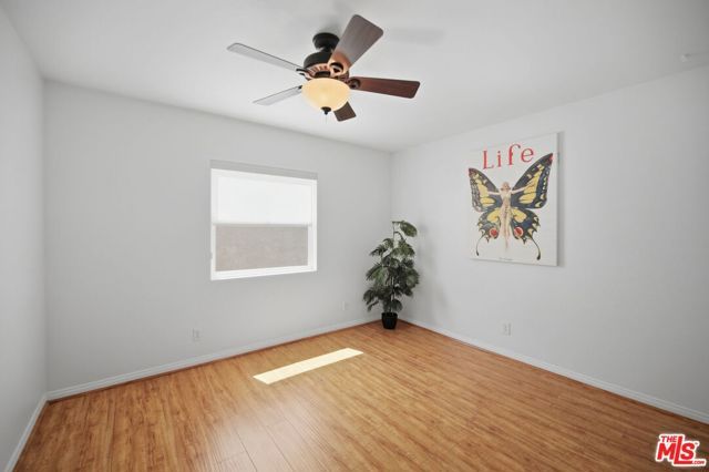 340 N La Fayette Park Place, Los Angeles, CA 90026