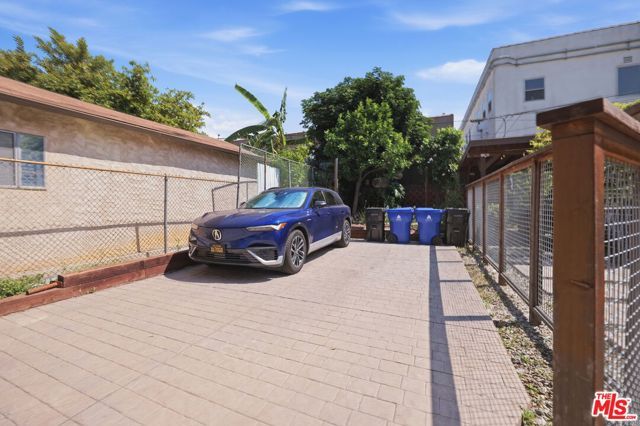 340 N La Fayette Park Place, Los Angeles, CA 90026