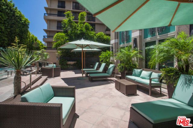 10580 Wilshire Boulevard 2, Los Angeles, CA 90024