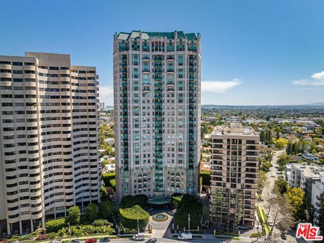 10580 Wilshire Boulevard 2, Los Angeles, CA 90024